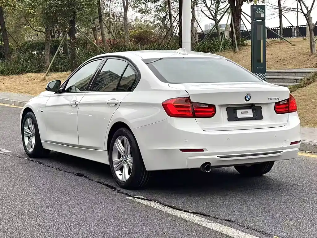 BMW BMW 3 Series 2015 320i Sport Design Package 2015 - thumbnail 8