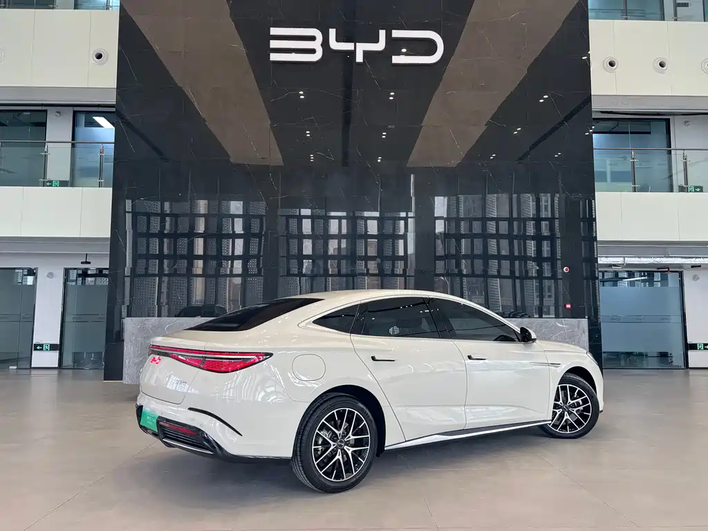BYD BYD Seal 07 DM-i 2025 Model DM-i 1.5L 125km Elite Version 2024 - thumbnail 17