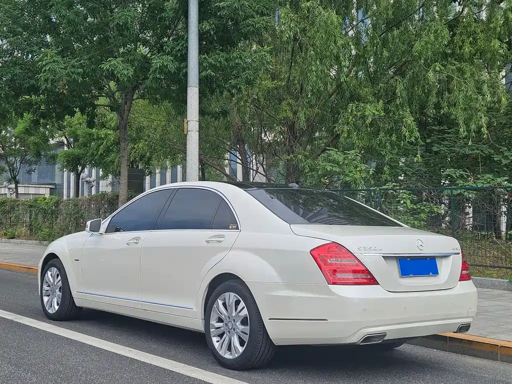 Mercedes-Benz Mercedes-Benz S-Class 2012 S 350 L 4MATIC Grand Edition 2013 - thumbnail 3
