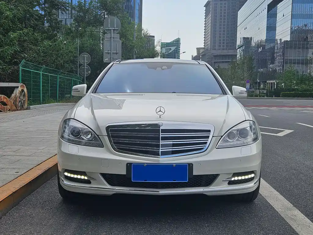 Mercedes-Benz Mercedes-Benz S-Class 2012 S 350 L 4MATIC Grand Edition 2013 - thumbnail 4