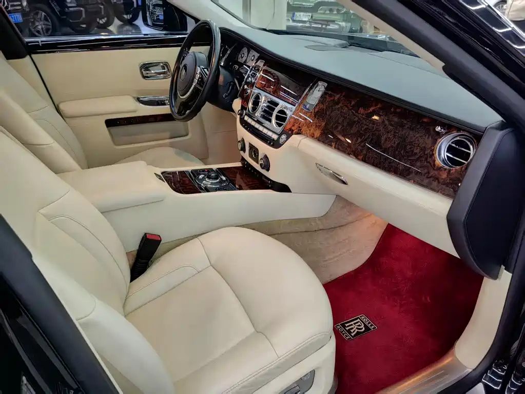 Rolls-Royce Ghost 2010 6.6T Standard Edition 2010 - thumbnail 4