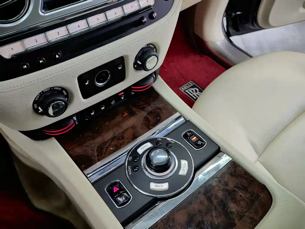 Rolls-Royce Ghost 2010 6.6T Standard Edition 2010 - thumbnail 9