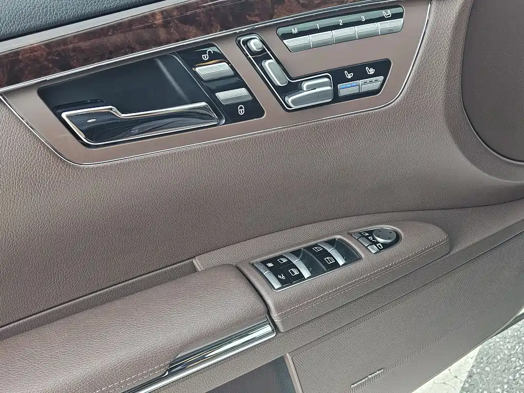 Mercedes-Benz Mercedes-Benz S-Class 2012 S 350 L 4MATIC Grand Edition 2013 - thumbnail 16