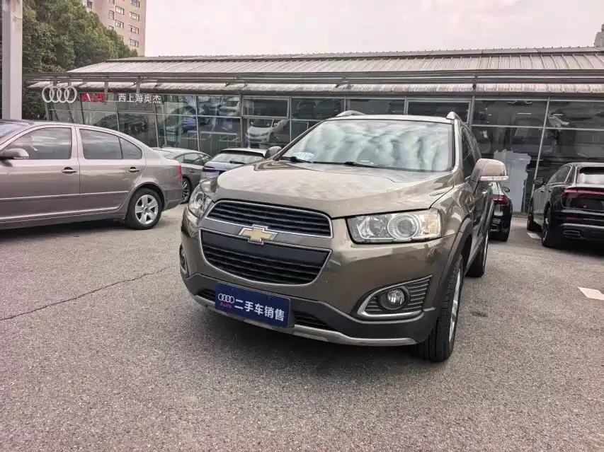 Chevrolet Chevrolet Captiva 2015 2.4L 2WD City Edition 7-seater 2016