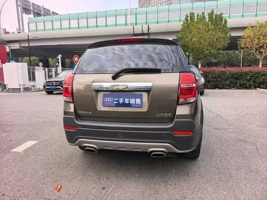 Chevrolet Chevrolet Captiva 2015 2.4L 2WD City Edition 7-seater 2016 - thumbnail 6