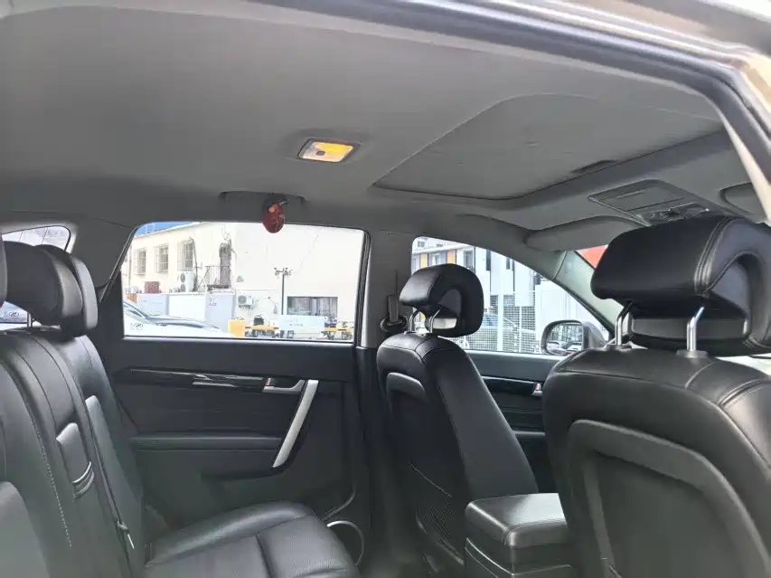 Chevrolet Chevrolet Captiva 2015 2.4L 2WD City Edition 7-seater 2016 - thumbnail 9