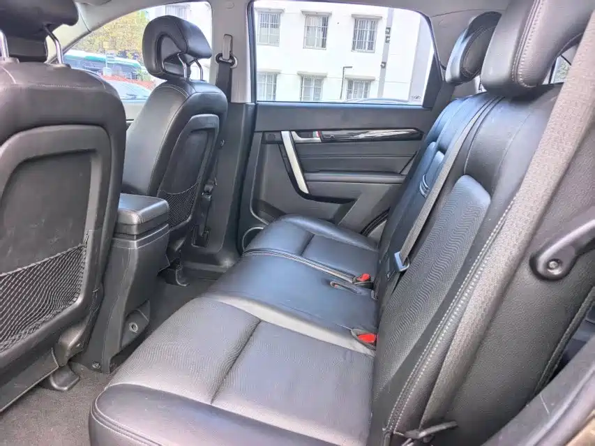 Chevrolet Chevrolet Captiva 2015 2.4L 2WD City Edition 7-seater 2016 - thumbnail 12