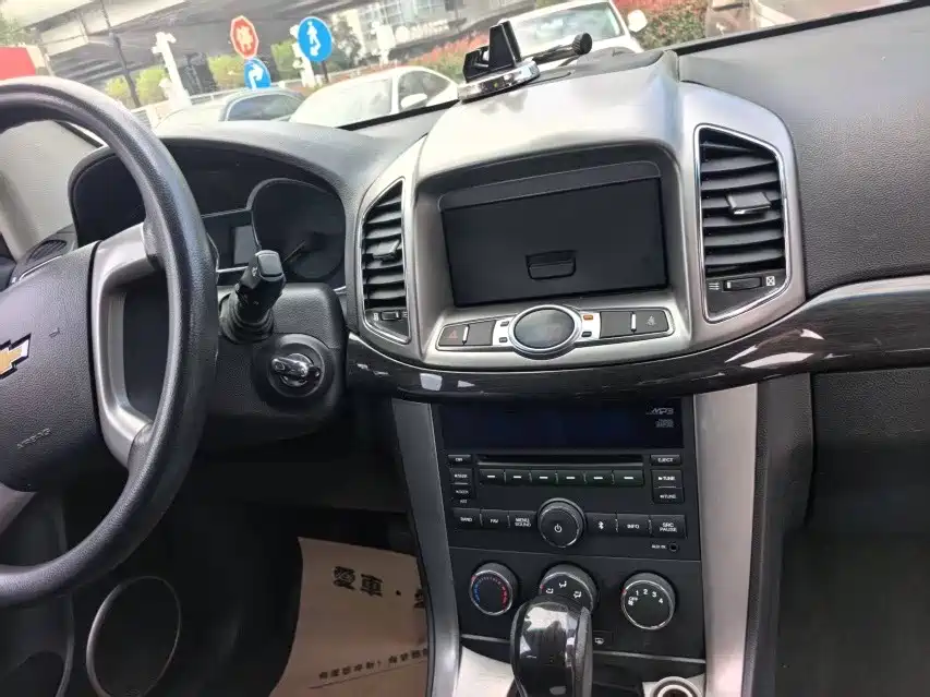 Chevrolet Chevrolet Captiva 2015 2.4L 2WD City Edition 7-seater 2016 - thumbnail 13