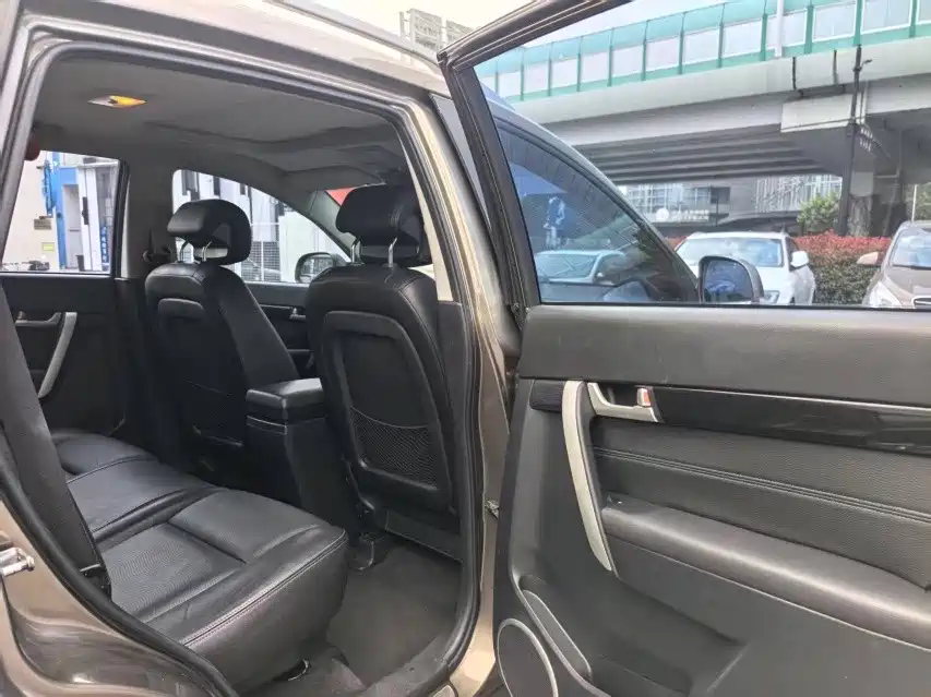 Chevrolet Chevrolet Captiva 2015 2.4L 2WD City Edition 7-seater 2016 - thumbnail 17