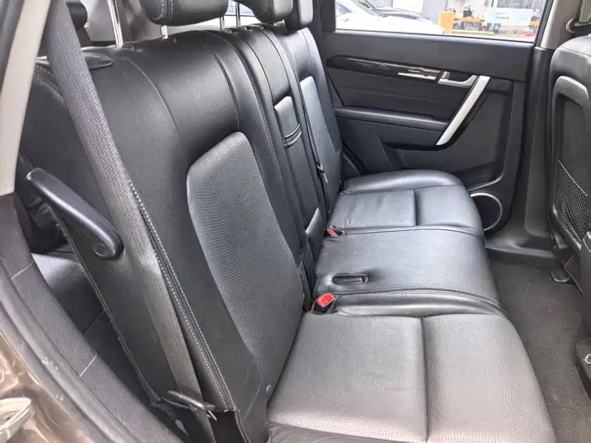 Chevrolet Chevrolet Captiva 2015 2.4L 2WD City Edition 7-seater 2016 - thumbnail 18