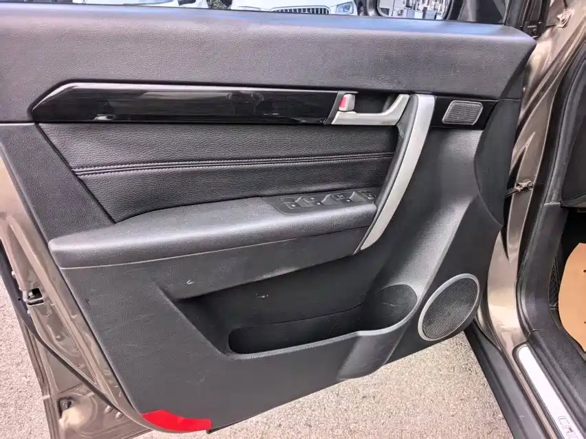Chevrolet Chevrolet Captiva 2015 2.4L 2WD City Edition 7-seater 2016 - thumbnail 19
