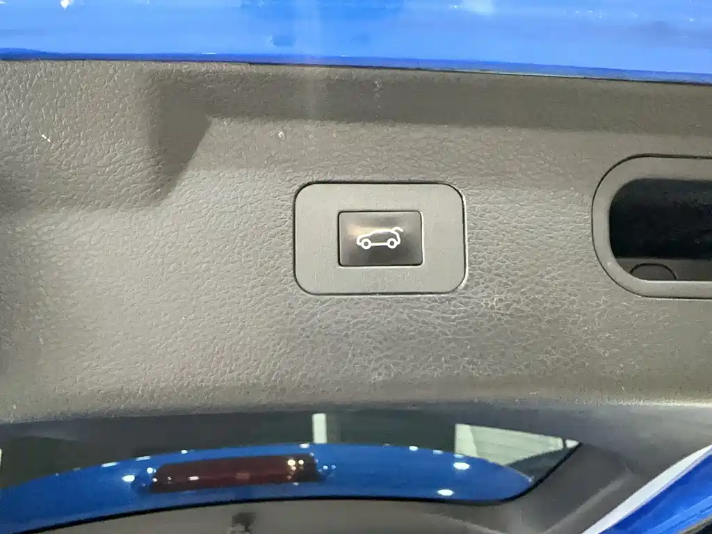 BYD BYD Song MAX 2017 1.5T Automatic Intelligent Elite 7-seater 2018 - thumbnail 23