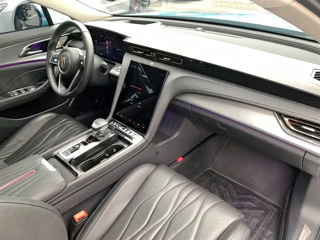 Hongqi Hongqi H5 2023 2.0T Automatic Intelligent Flag Leader Edition 2022 - thumbnail 24
