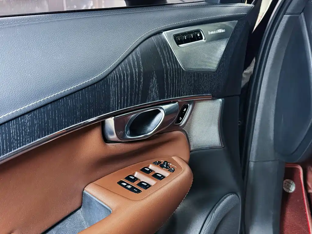 Volvo Volvo XC90 2021 B6 Inscription 7-seater 2021 - thumbnail 11