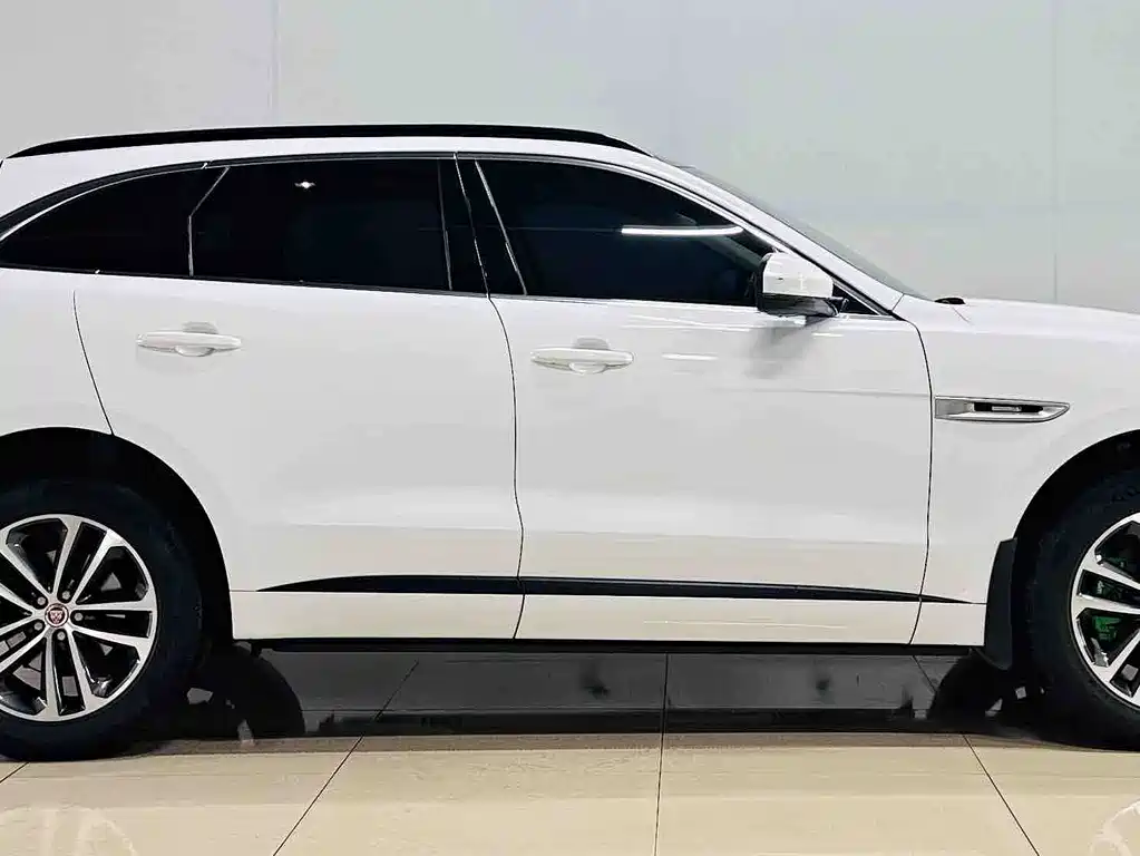 Jaguar Jaguar F-PACE 2016 3.0 SC AWD R-Sport 2017 - thumbnail 4