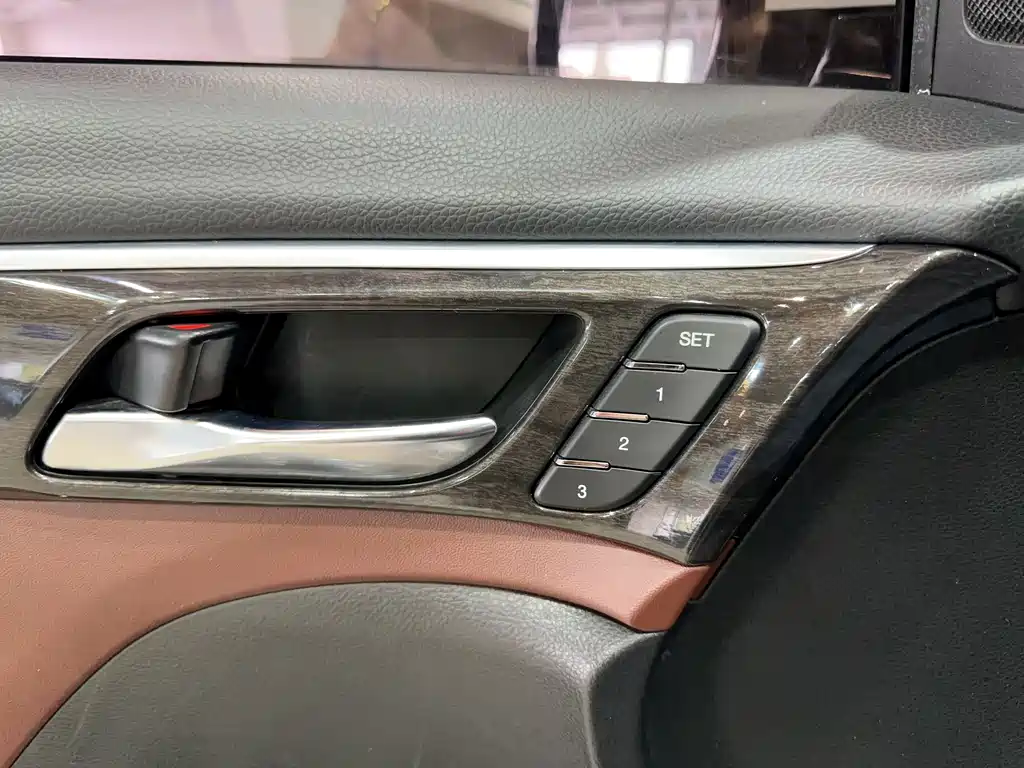 GAC Trumpchi GAC Trumpchi GS8 2017 320T 2WD Luxury Edition (7-seater) 2017 - thumbnail 30