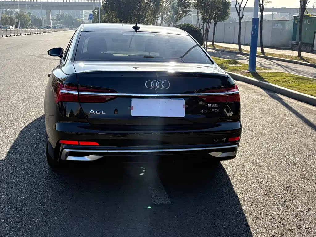 Audi Audi A6L 2024 45 TFSI Premium Elegant 2024 - thumbnail 4