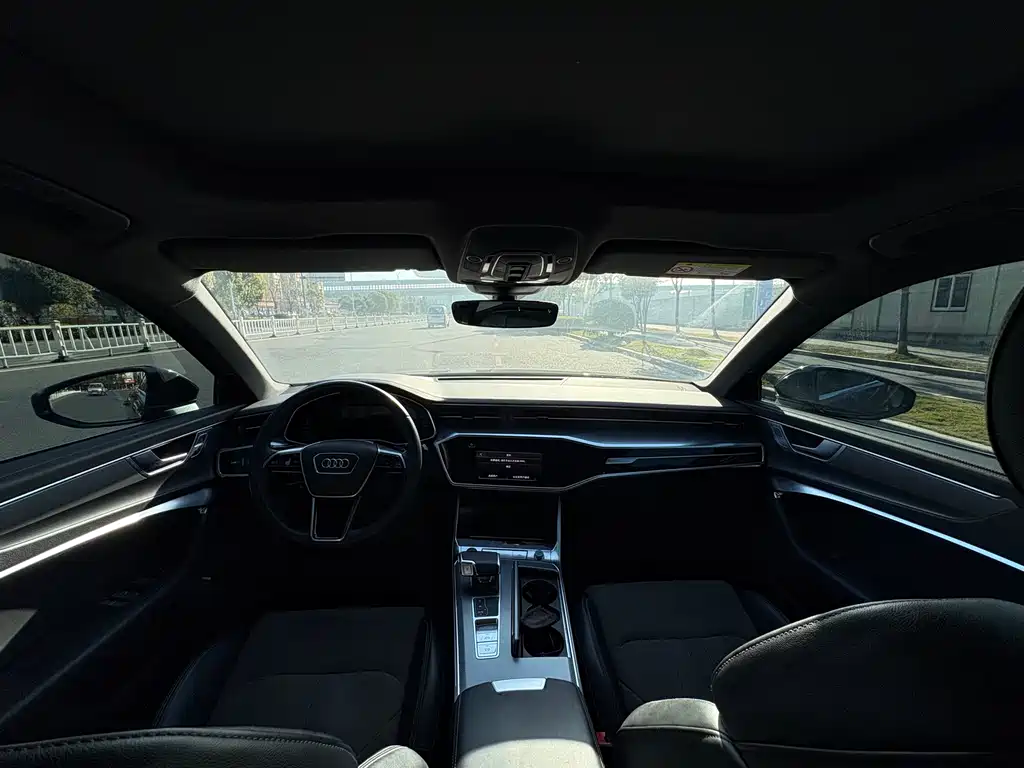 Audi Audi A6L 2024 45 TFSI Premium Elegant 2024 - thumbnail 9