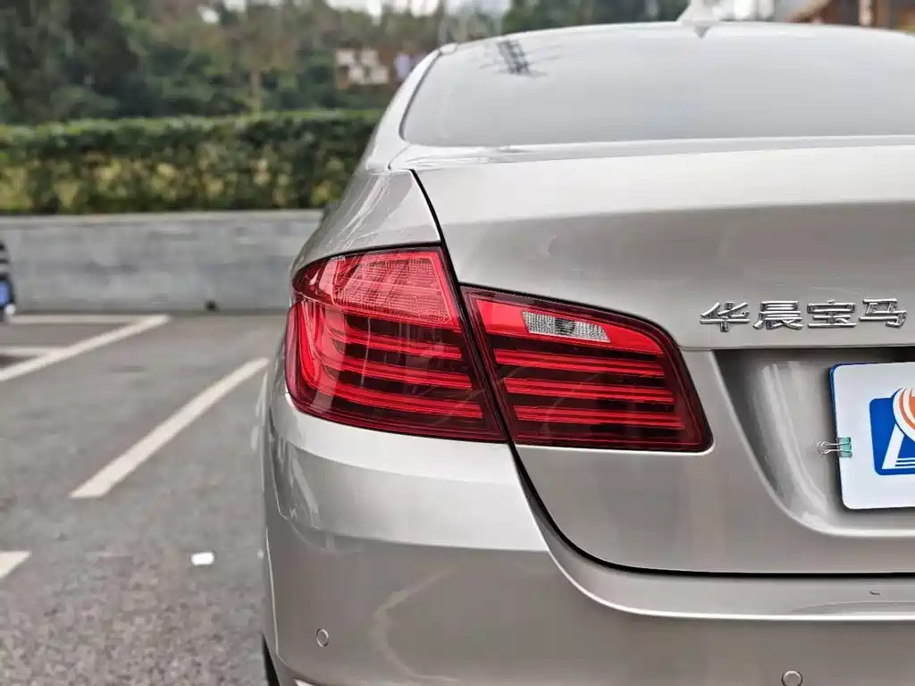 BMW BMW 5 Series 2017 525Li Leading Edition 2017 - thumbnail 30