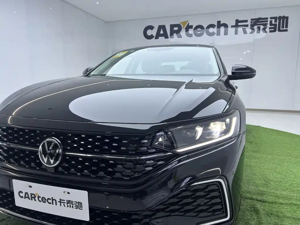 Volkswagen Passat 2026 Model Distinguished 330TSI Elite Edition 2026 - thumbnail 28