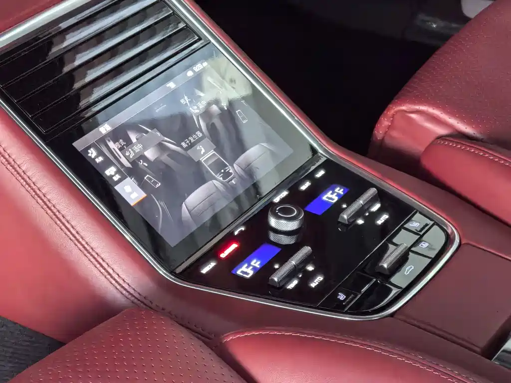 Porsche Porsche Panamera 2017 Panamera 4 Executive Long Wheelbase 3.0T 2018 - thumbnail 8