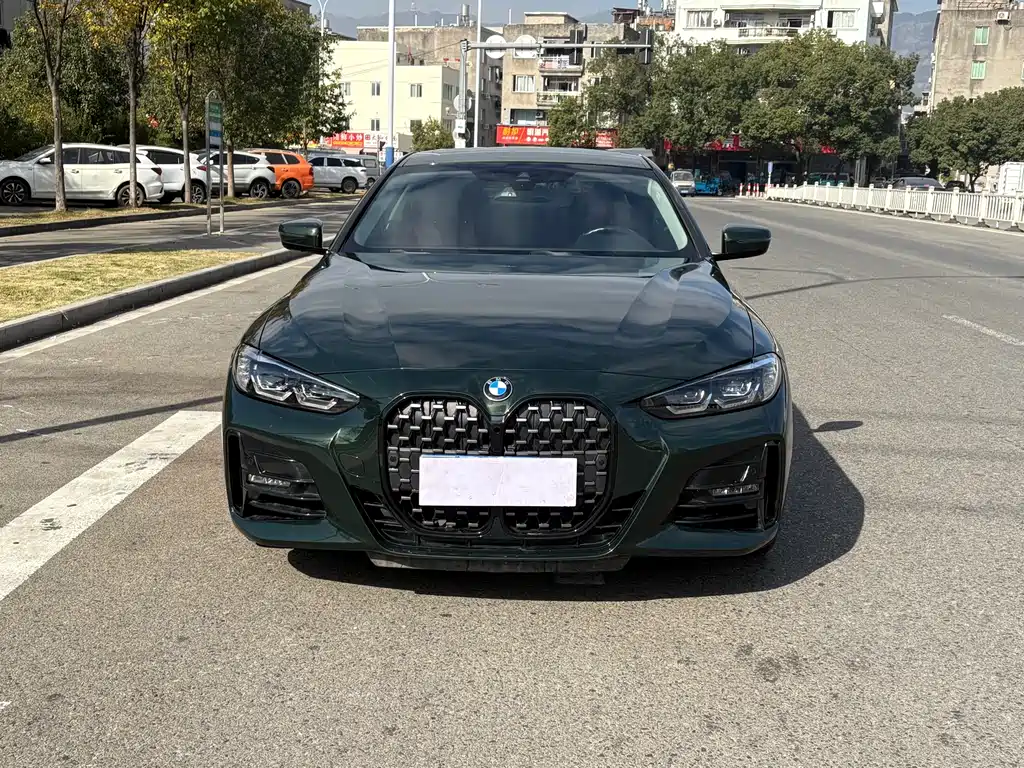BMW BMW 4 Series 2022 425i M Sport Package 2023 - thumbnail 2