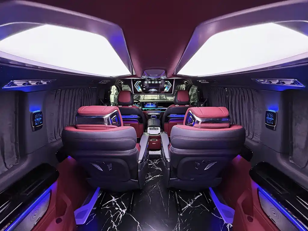 Mercedes-Benz Vito 2024 2.0T Business Edition 7-seater 2026 - thumbnail 10