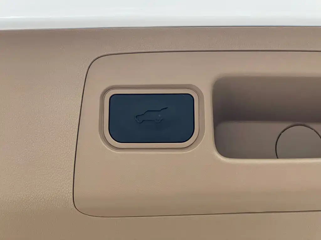 Buick Buick GL8 2021 ES Landmark 653T Luxury Edition 2021 - thumbnail 14