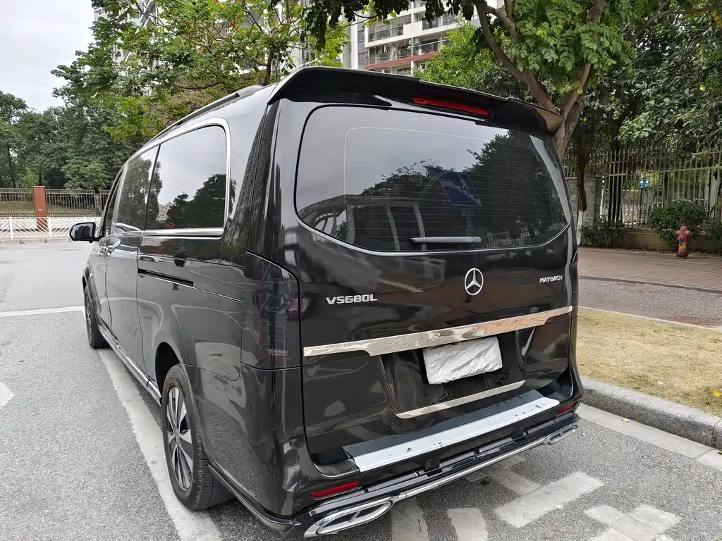 Mercedes-Benz Viano 2021 2.0T Business Edition 9-seater 2021 - thumbnail 2