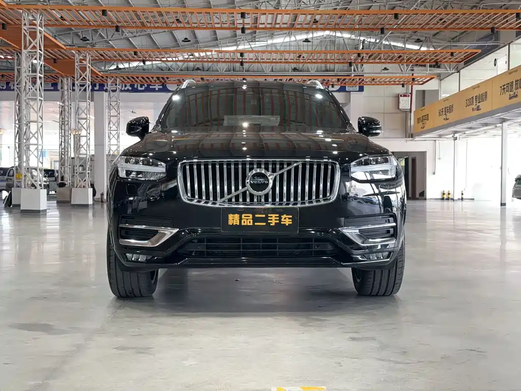 Volvo Volvo XC90 2021 B6 Momentum Luxury 7-seater 2021 - thumbnail 2