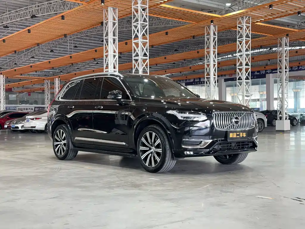 Volvo Volvo XC90 2021 B6 Momentum Luxury 7-seater 2021 - thumbnail 3