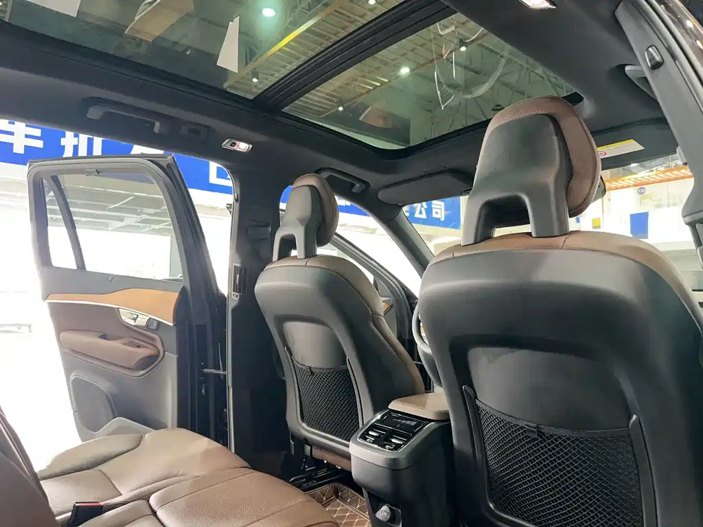 Volvo Volvo XC90 2021 B6 Momentum Luxury 7-seater 2021 - thumbnail 21