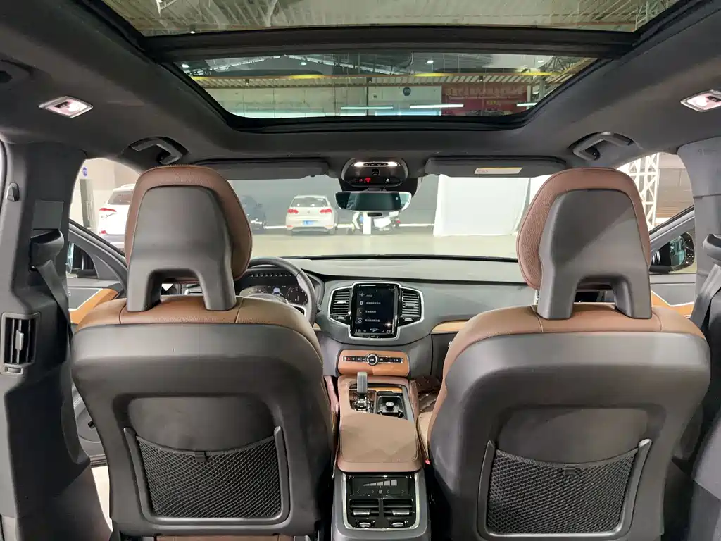Volvo Volvo XC90 2021 B6 Momentum Luxury 7-seater 2021 - thumbnail 25