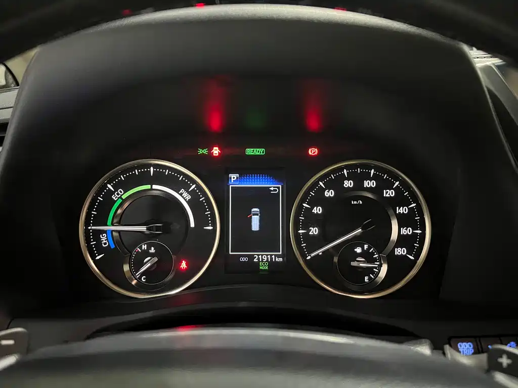 Toyota Alphard 2023 Crown Hybrid 2.5L HV Luxury Version 2023 - thumbnail 5