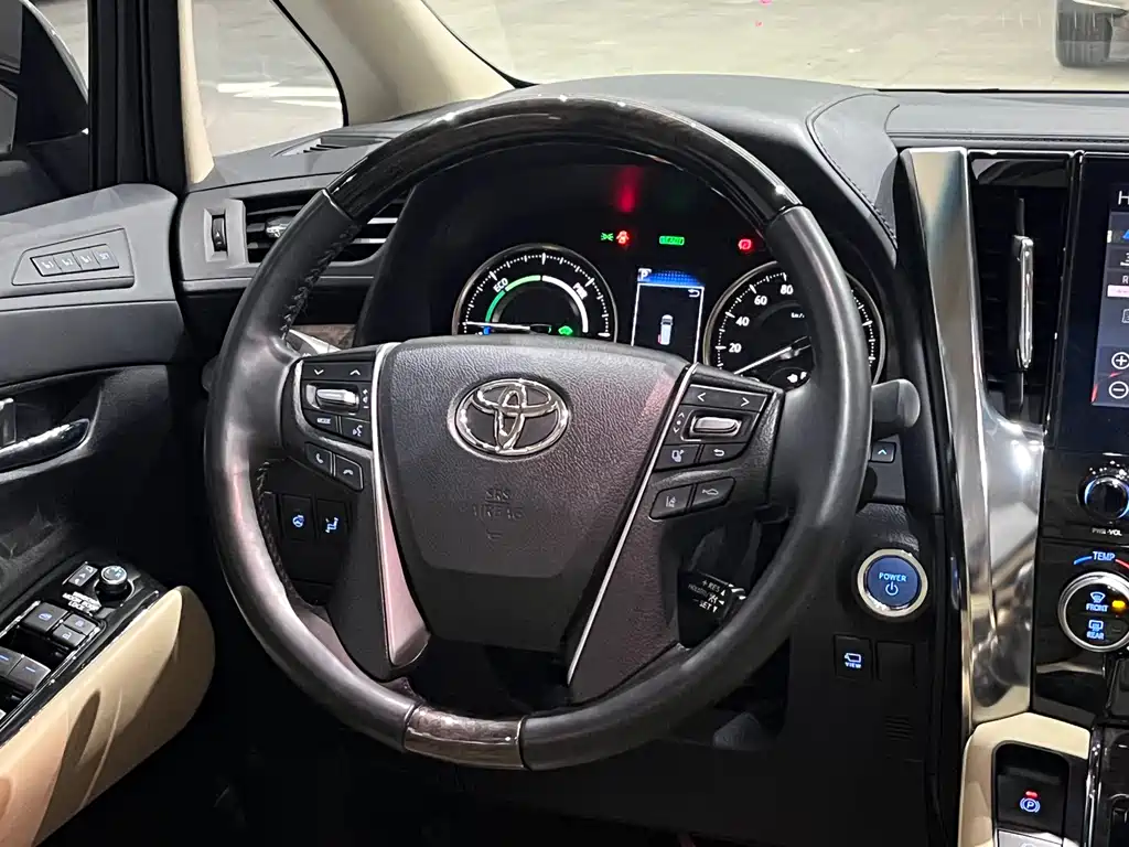 Toyota Alphard 2023 Crown Hybrid 2.5L HV Luxury Version 2023 - thumbnail 14