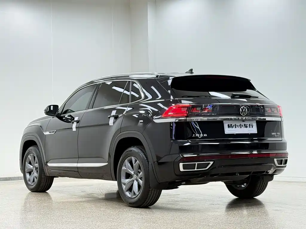 Volkswagen Teramont 2023 Teramont X 380TSI 4Motion Luxury Edition 2023 - thumbnail 5