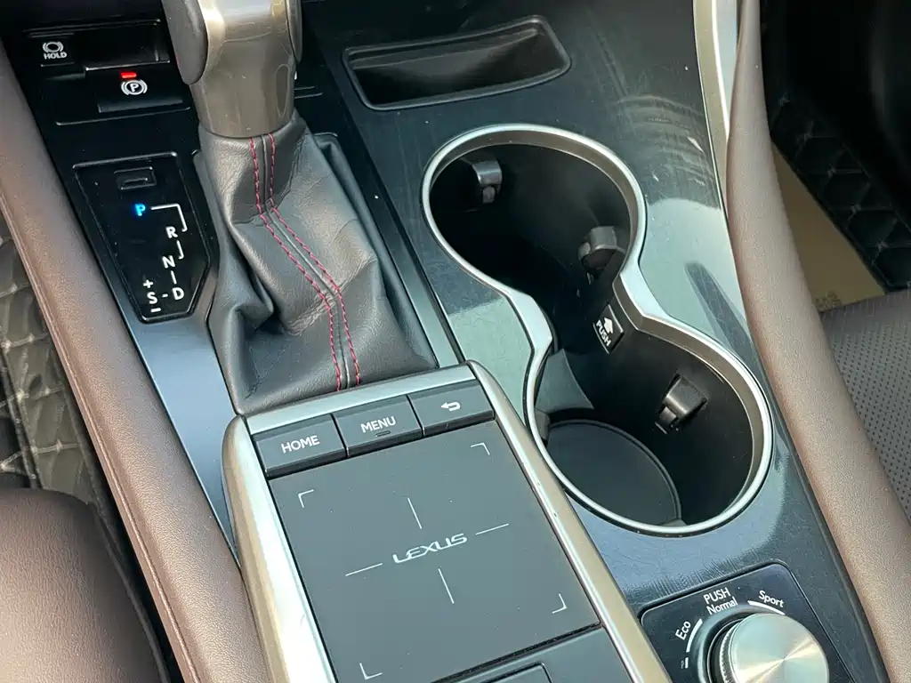 Lexus Lexus RX 450hL AWD Elegant Edition 7-seater (2020 Model Year Facelift) 2020 - thumbnail 9