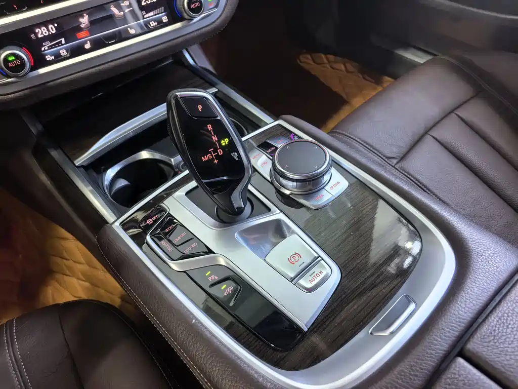 BMW BMW 7 Series 2017 730Li Leading Edition 2017 - thumbnail 10