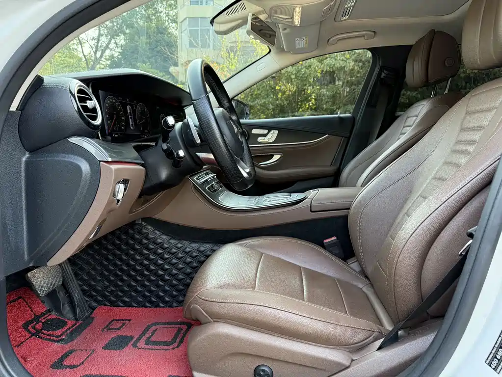 Mercedes-Benz Mercedes-Benz E-Class 2016 E 300 L Sport Style 2018 - thumbnail 4