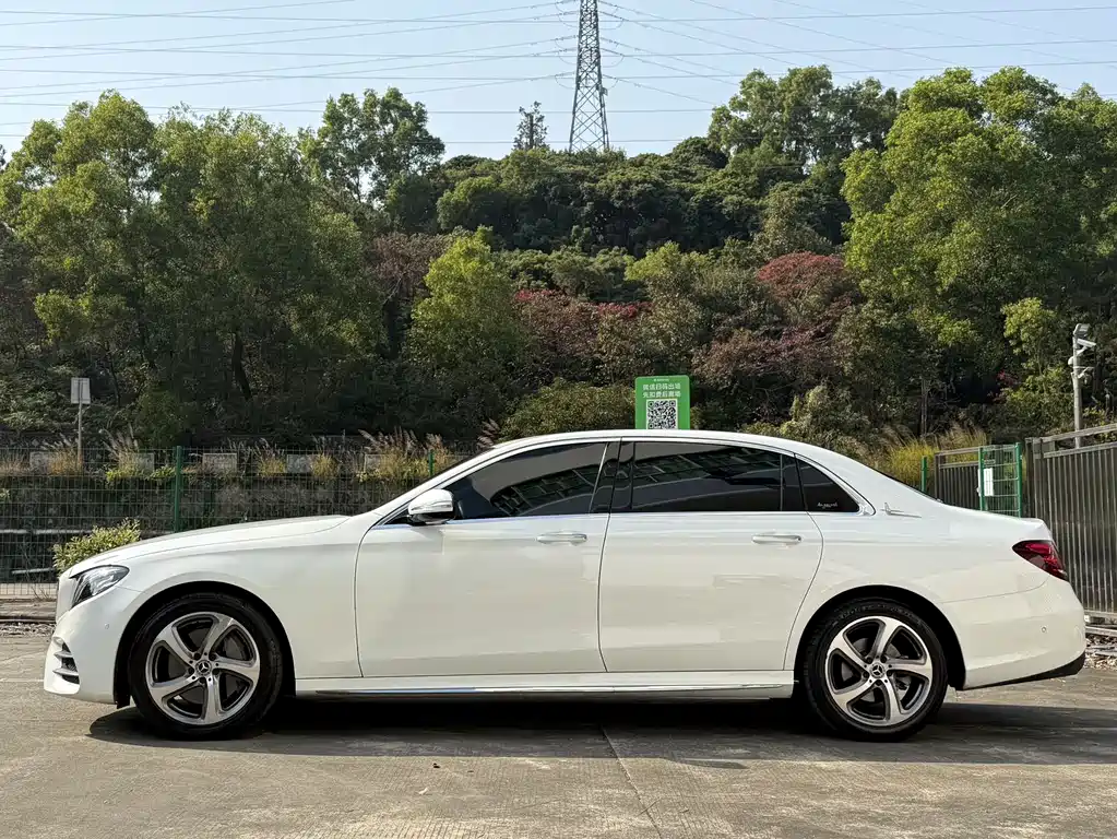 Mercedes-Benz Mercedes-Benz E-Class 2016 E 300 L Sport Style 2018 - thumbnail 12
