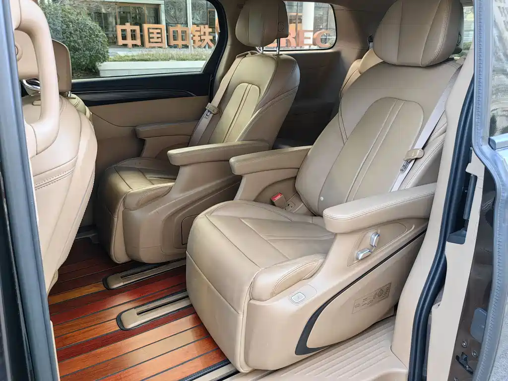 Buick Buick GL8 2020 ES Landmark 653T Luxury Edition 2020 - thumbnail 20