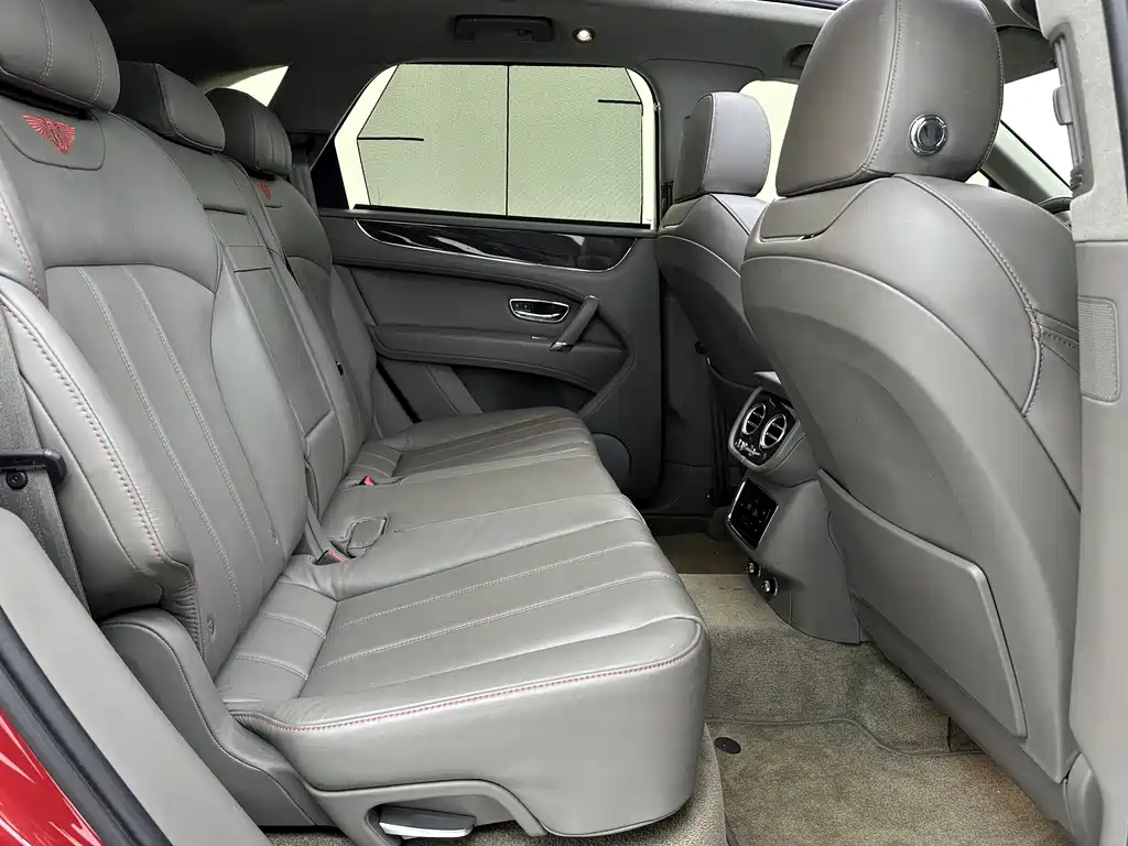 Bentley Bentayga 2018 4.0T V8 2018 - thumbnail 17