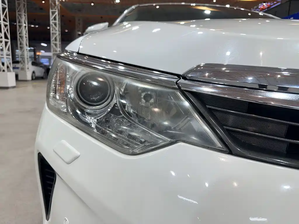 Toyota Toyota Camry 2015 2.5G Luxury Navigation Edition 2015 - thumbnail 9