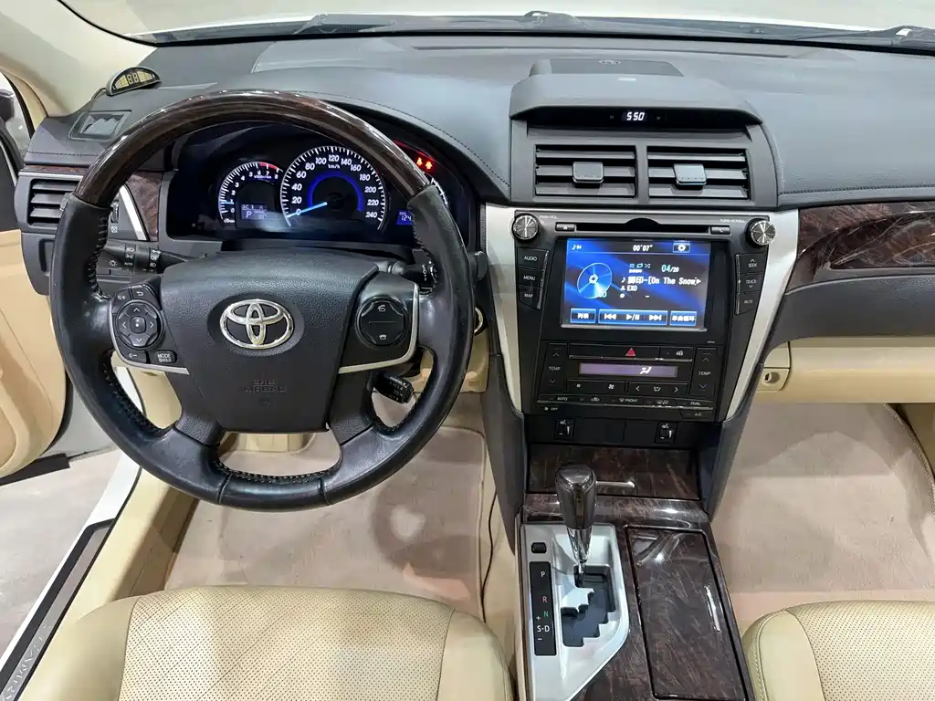 Toyota Toyota Camry 2015 2.5G Luxury Navigation Edition 2015 - thumbnail 22