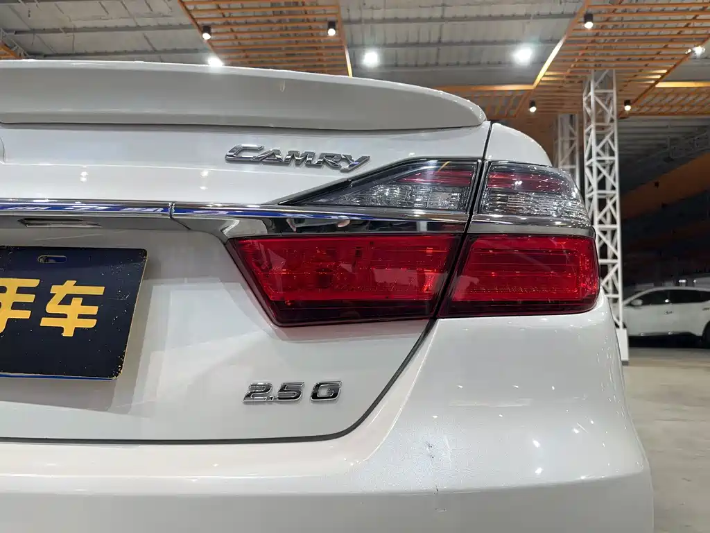 Toyota Toyota Camry 2015 2.5G Luxury Navigation Edition 2015 - thumbnail 23