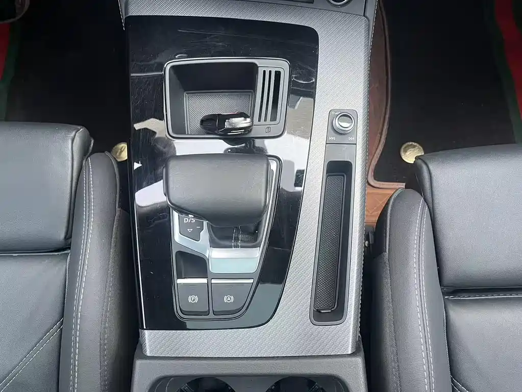 Audi Audi Q5L 2022 40T Premium Dynamic Edition 2023 - thumbnail 8