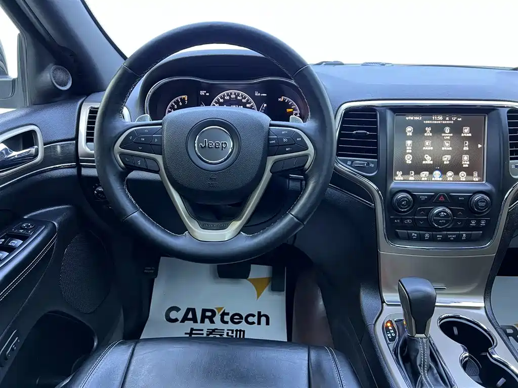 Jeep Jeep Grand Cherokee Limited Navigation 2017 3.6L 2018 - thumbnail 8