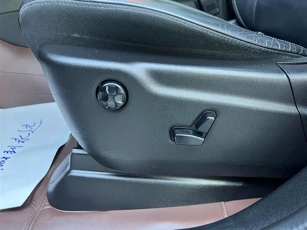 Jeep Jeep Grand Cherokee Limited Navigation 2017 3.6L 2018 - thumbnail 17