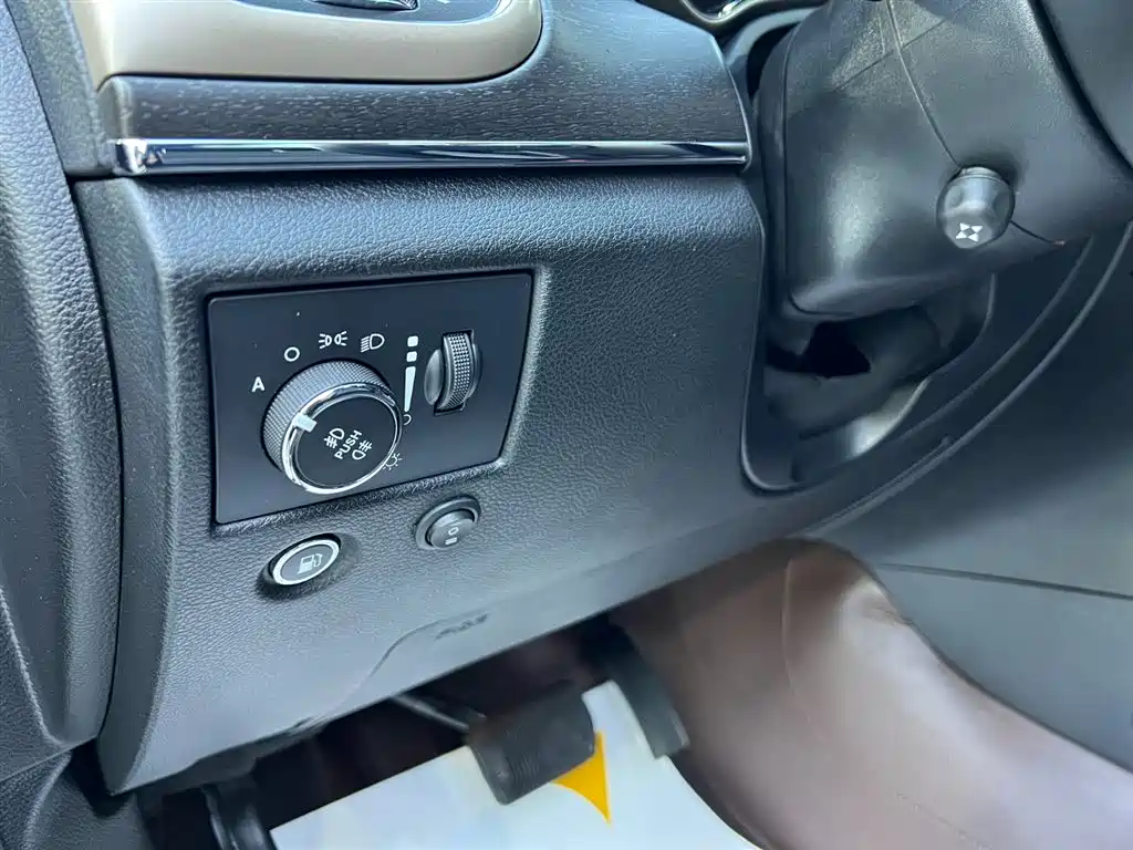 Jeep Jeep Grand Cherokee Limited Navigation 2017 3.6L 2018 - thumbnail 18