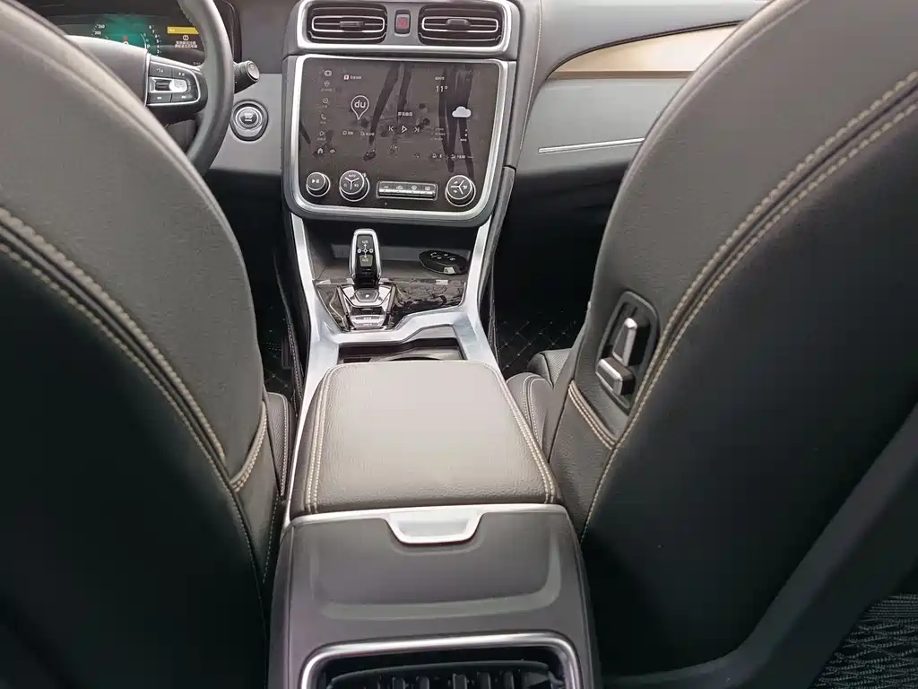 Lynk & Co Lynk & Co 01 2019 2.0T FWD Pro Edition China V 2020 - thumbnail 9